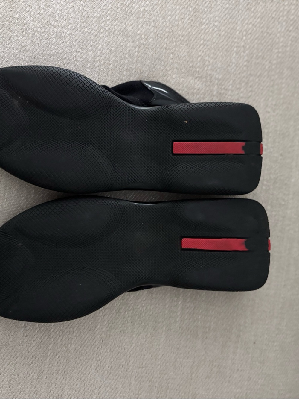 Women’s Prada Slide - Picture 7 of 8